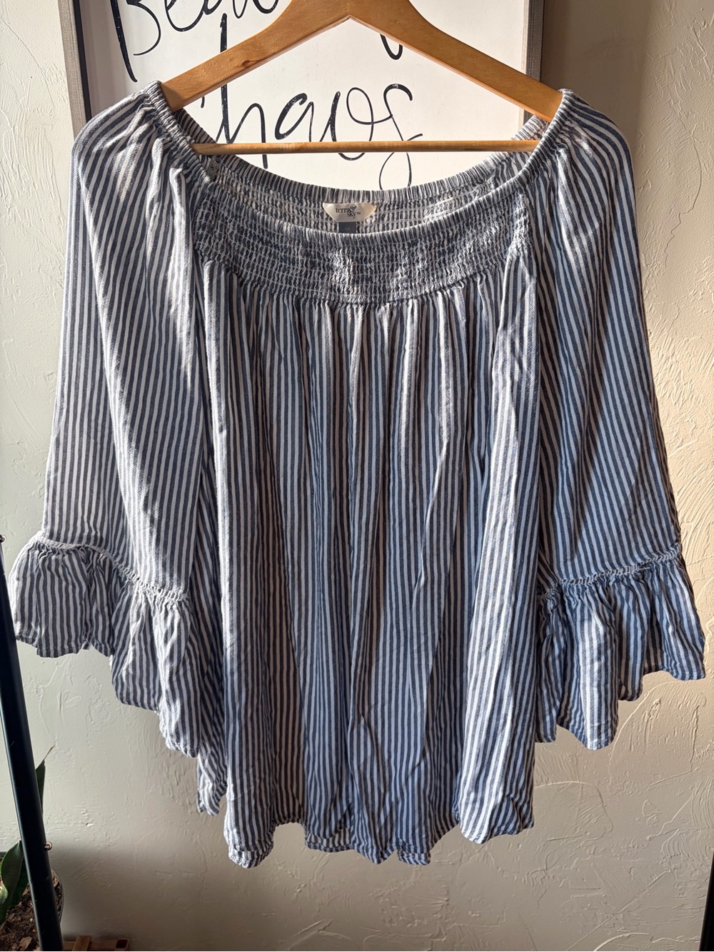 Terra & Sky Women's Plus 0X Blue/White Striped Smocked Ruffle 3/4 Blouse